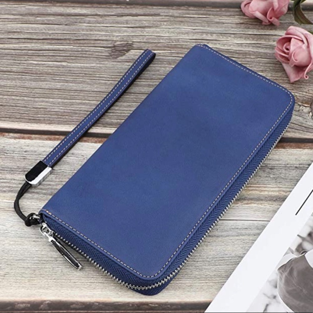 RFID Blocking Real Leather Travel Purse Wristlet